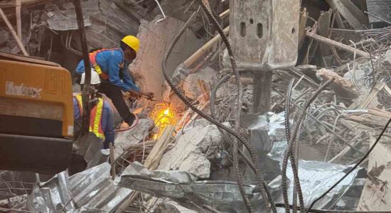 Insiden Runtuhnya Musala Ponpes Al Khoziny, Hingga Minggu Siang 37 Meninggal Dunia