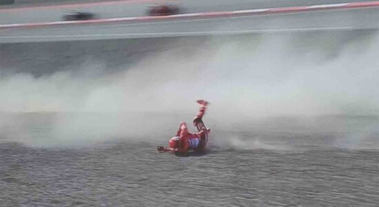 Terjatuh di MotoGP Mandalika 2025,  Marc Marquez Patah Tulang Bahu